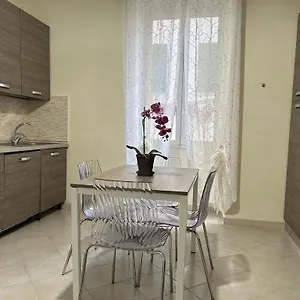 Appartement Casa Bezzecca, La Spezia